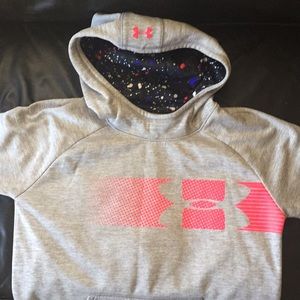 Under Armor hoodie ... Gently used. Light gray